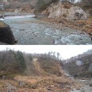 葛根田（かっこんだ）渓谷の崖や谷間からは湯気がモクモク。ワイルドな眺めの温泉が楽しめる滝観荘（りゅうかんそう）