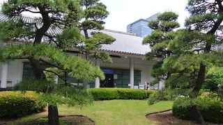皇室伝来の美術品を公開展示