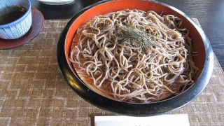 神社そば 村の下