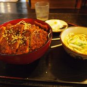 そばも定食もボリュームあり