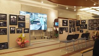 ロビーでは写真展がおこなわれていました