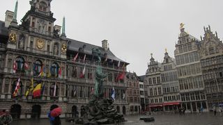 大聖堂とセットで行ってほしいです