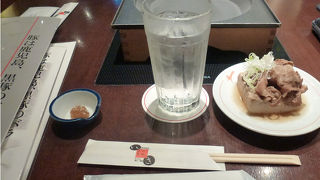 料理は良いが、気が効かない接客が残念