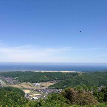 鳥取砂丘も一望できます