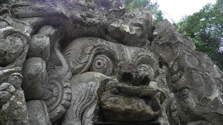 バリ島の代表的遺跡！パワーすごい