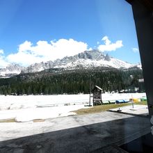 窓際の席からの景色