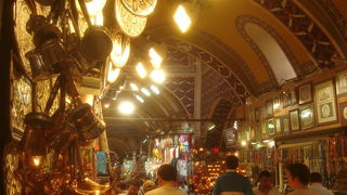 観光客多すぎです