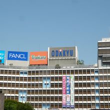 新宿西口の顔