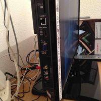 老眼にはノートPCはつらいのです。RGB端子がありがたい