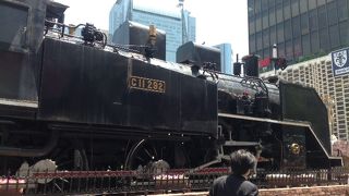 駅前のランドマーク！