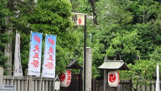 荒川区一の神社です