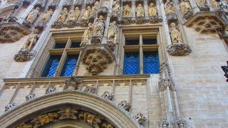 ひときわ目立つ