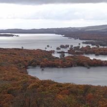 日暮山展望台からみた大沼湖・小沼湖