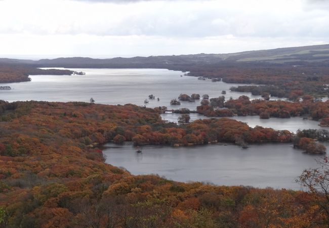 日暮山展望台からみた大沼湖・小沼湖