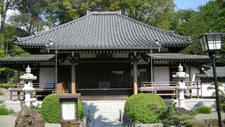 泉小次郎伝承の寺