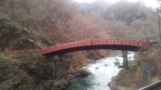 私が行ったときは渡れないようになってました