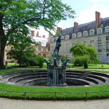 庭園でのんびり！