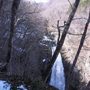 残雪と大滝