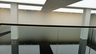 各作品の絵葉書が売ってあります