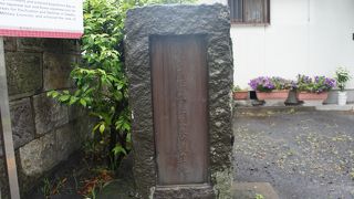 鎮守府司令長官を歴任し、戦後は軍事参議官となり、明治44年には元帥の称号を受けました