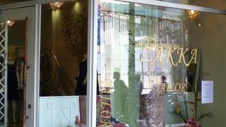 日本人経営のオーダーメイド店