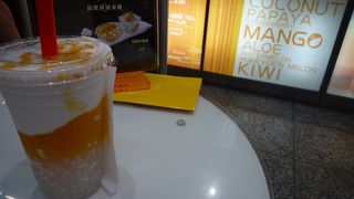 空港で手軽に味わえるスイーツ。