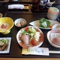 温泉と美味しい食事　朝食だけでも十分ですよ。