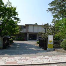 エントランスの外観