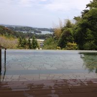 松島が一望できる露天風呂