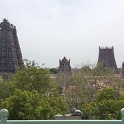 世界遺産と比肩する壮大なヒンドゥー寺院