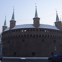 ユニークな形の砦