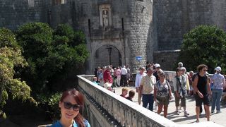 旧市街の入り口