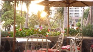 雰囲気のいいディナーをAMAAMAで