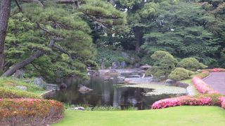 歩くのが楽しい庭園