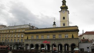 クリスマスだから閉まってた。