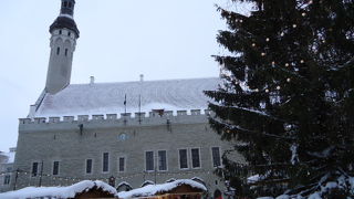 ゴッシク様式の市庁舎