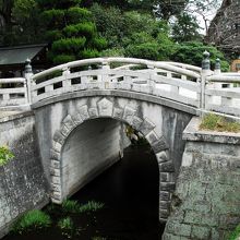 鰐河神社の立派な石橋