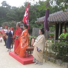 沖縄民謡も聴けたりします