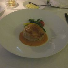 ホタテとクリームのパイ包み