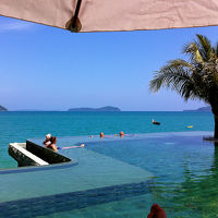 素晴らしきインフィネィティプール