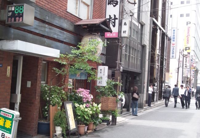 接待やちょっとした会食に便利です。とても上品なお店です