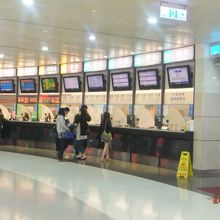 高速バス乗り場