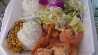 エビ好きには、ワイキキでお手頃