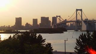 東京の夕日＆夜景がいいですね・・「お台場海浜公園」