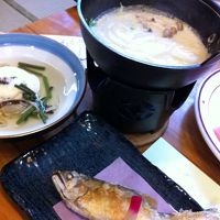 豆乳しゃぶしゃぶも塩鮎も豆腐饅頭も美味。