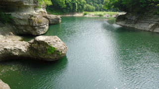 会津に行ったら「塔のへつり」と「大内宿」