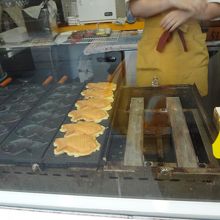 たい焼きもどうぞ