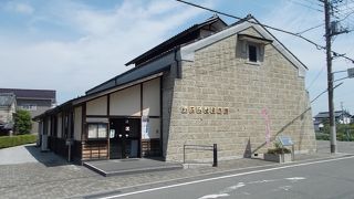 駅から近く　レンタサイクルの受付もあり便利です