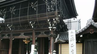 堂々たる大寺院