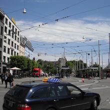 北側の風景。旧市街はこの先です。